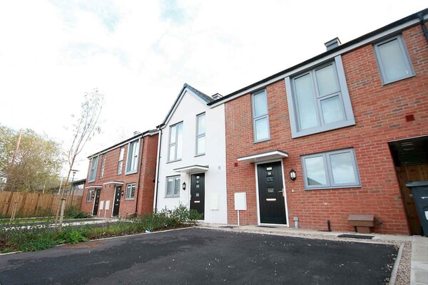 Platt Brook Way, Sheldon